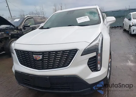 2023 Cadillac Xt4 Luxury z USA, uszkodzony, nr VIN 1GYAZAR40PF105984